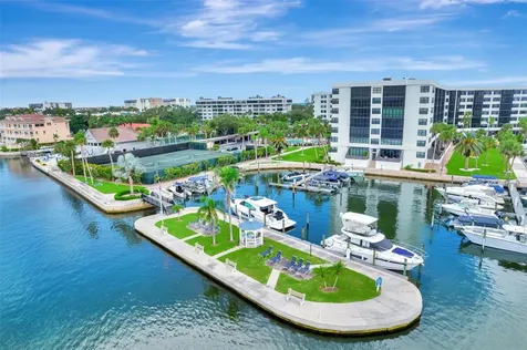 5855 Midnight Pass Road Sarasota FL 34242