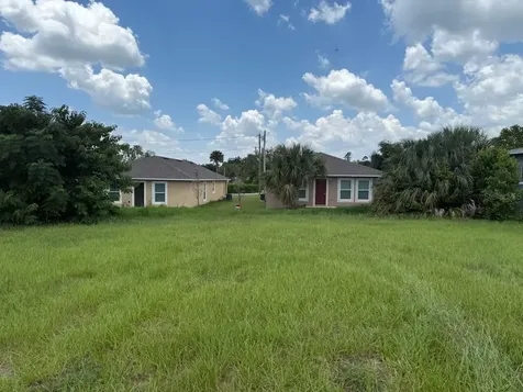 1702 Drive Martin L King Jr Way Haines City FL 33844