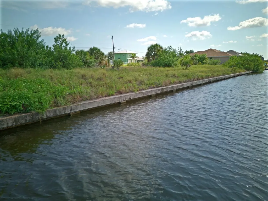 15482 Meacham Circle Port Charlotte FL 33981