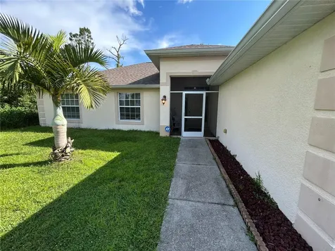2177 Northland Avenue North Port FL 34288
