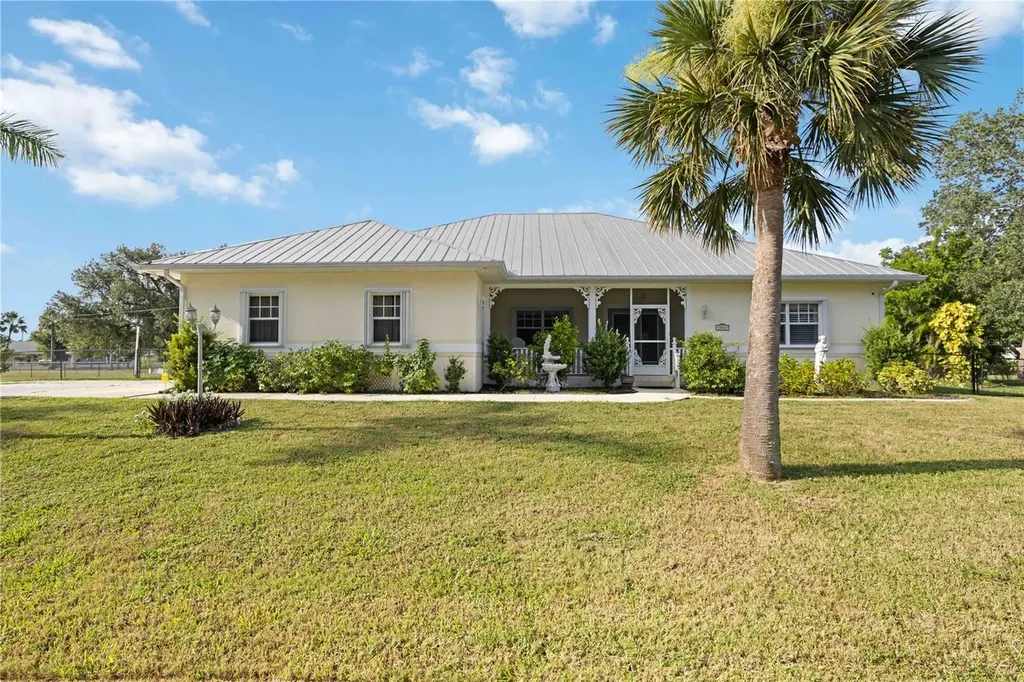 18521 Jay Avenue Port Charlotte FL 33948