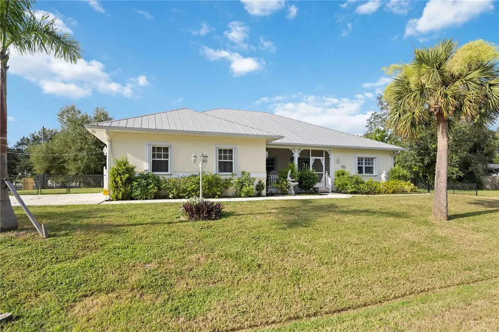 18521 Jay Avenue Port Charlotte FL 33948
