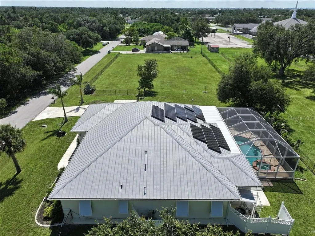 18521 Jay Avenue Port Charlotte FL 33948