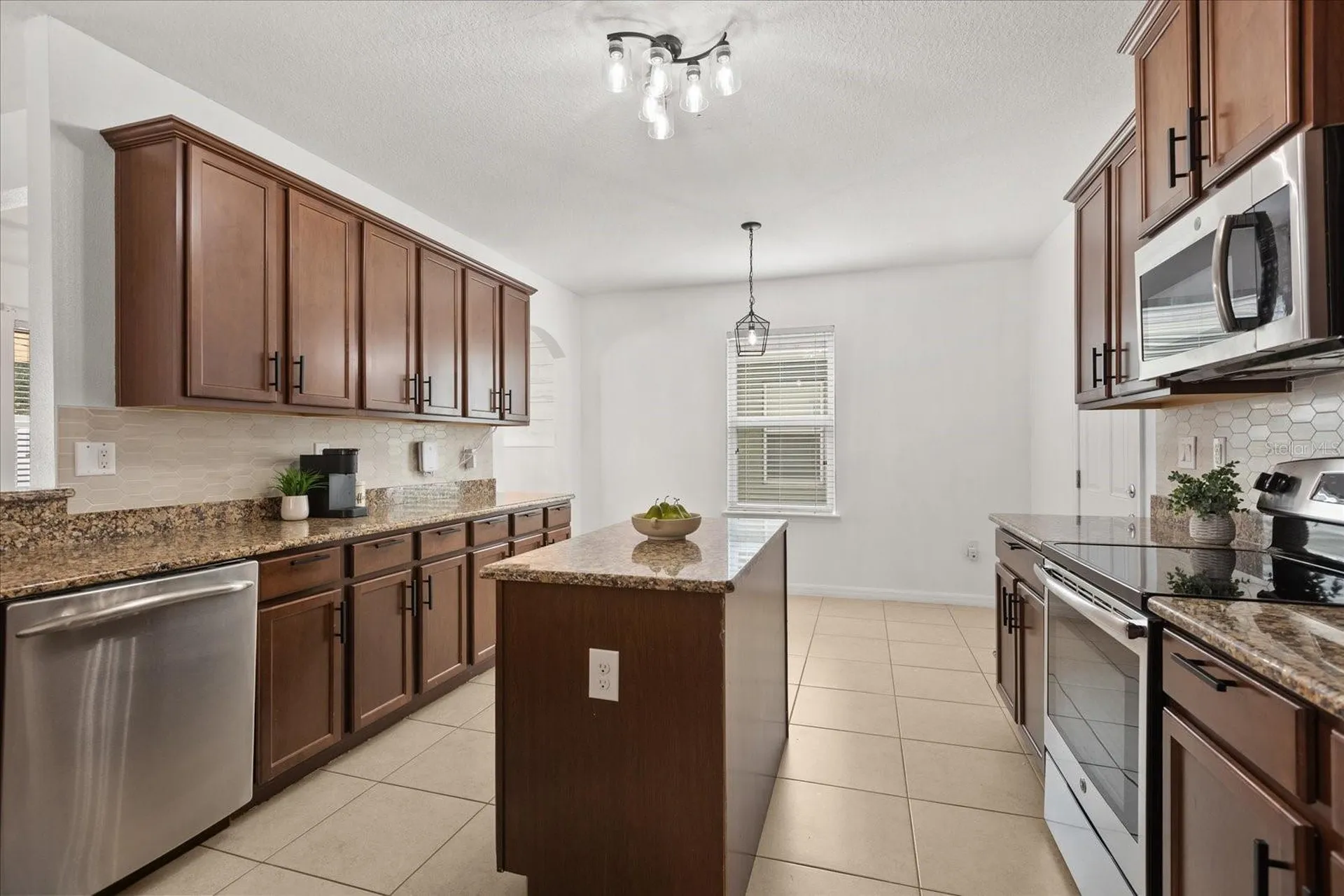3597 Umbrella Court Tavares FL 32778