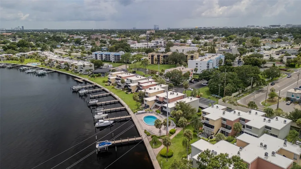 2424 W Tampa Bay Boulevard Tampa FL 33607
