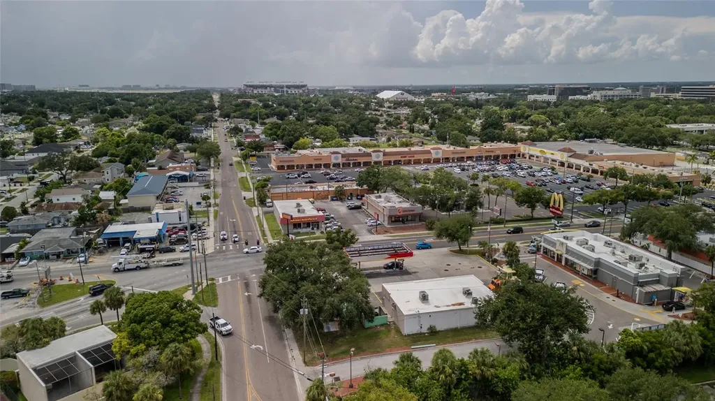 2424 W Tampa Bay Boulevard Tampa FL 33607