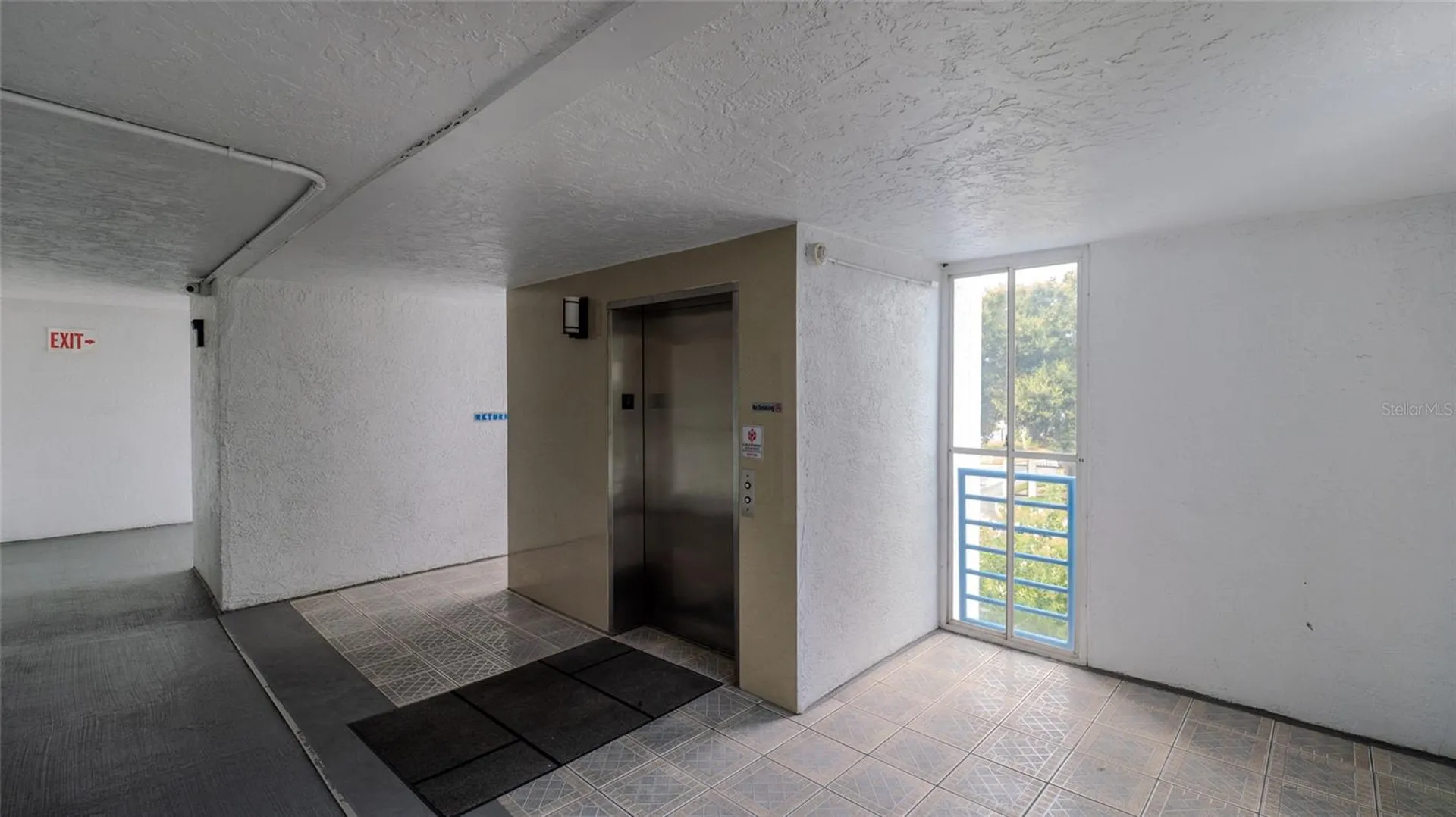 2424 W Tampa Bay Boulevard Tampa FL 33607
