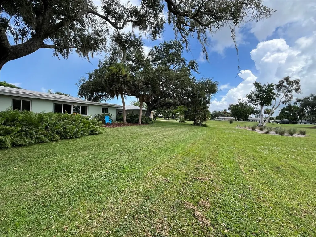 3337 Spring Mill Circle Sarasota FL 34239