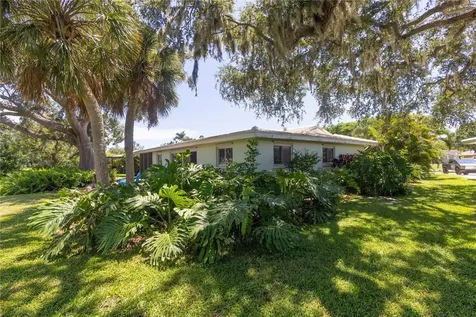 3337 Spring Mill Circle Sarasota FL 34239