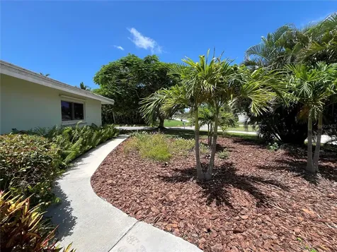 3337 Spring Mill Circle Sarasota FL 34239