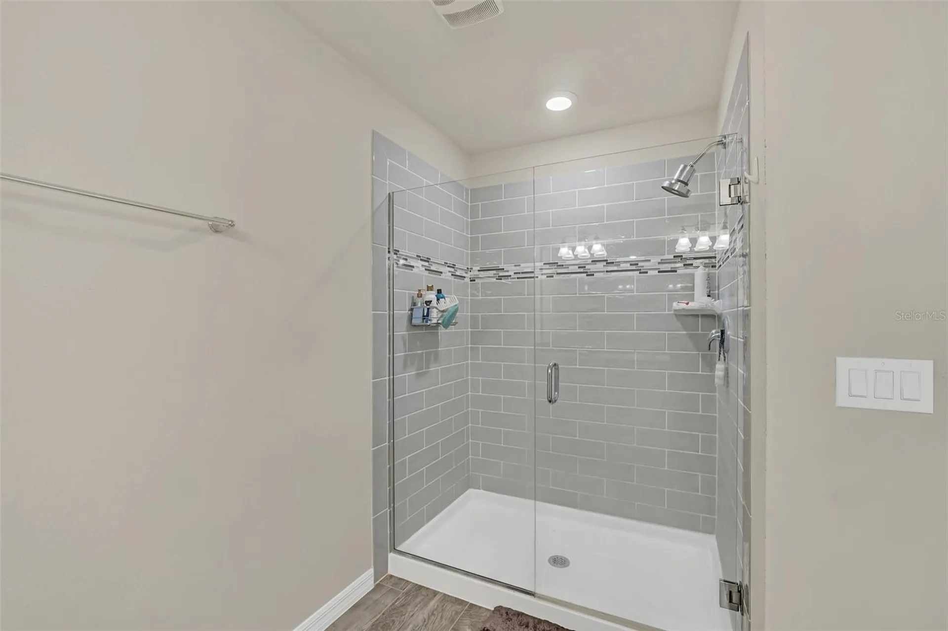 3780 Plainview Drive Orlando FL 32824