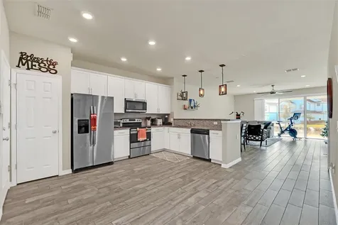 3780 Plainview Drive Orlando FL 32824