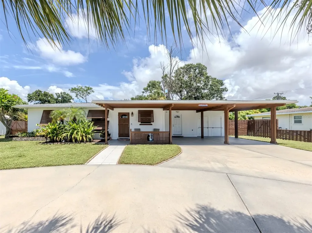 837 Laurel Avenue Venice FL 34285