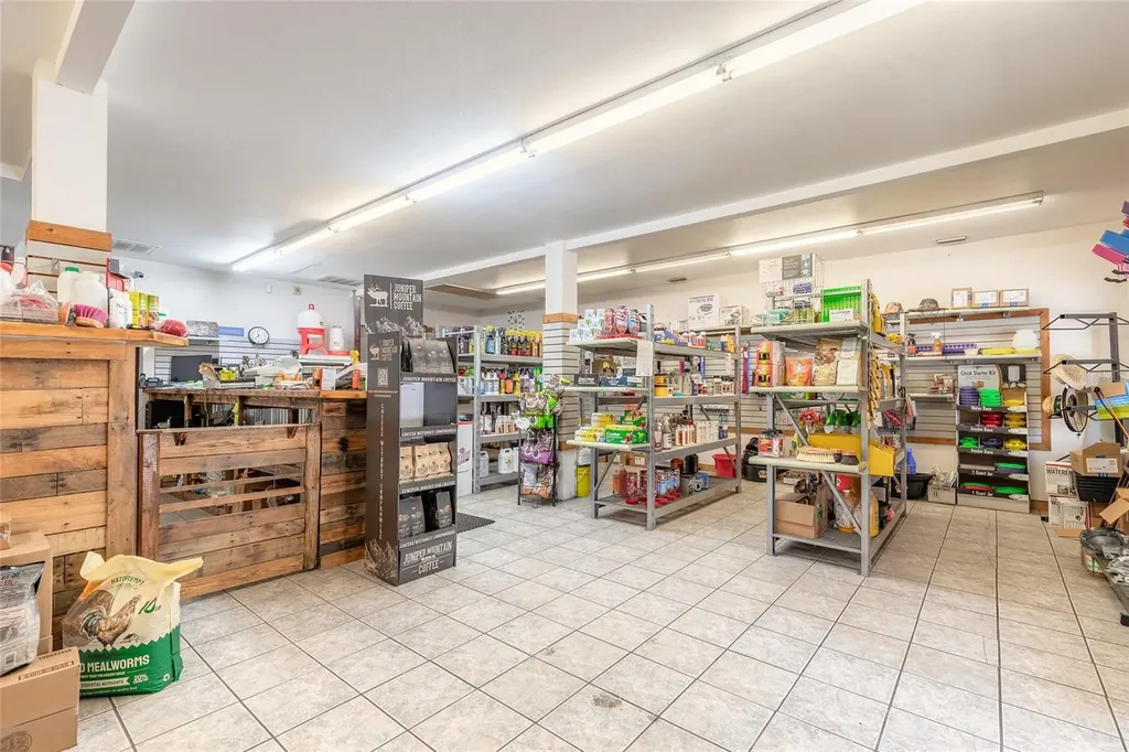 135 Clearlake Cocoa FL 32922