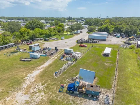 135 Clearlake Cocoa FL 32922