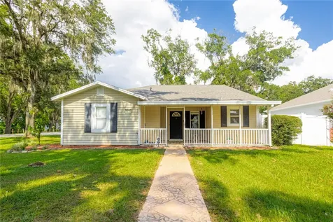 1116 N Johnson Street Plant City FL 33563