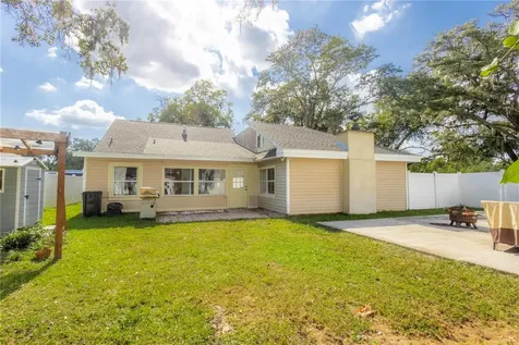 1116 N Johnson Street Plant City FL 33563