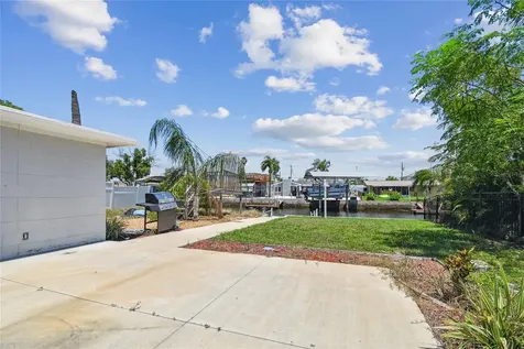 13606 Allyn Drive Hudson FL 34667