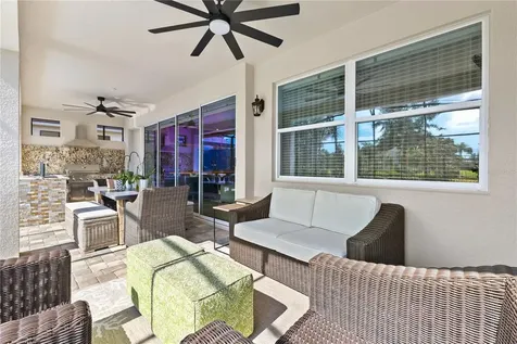 8975 Amelia Downs Trail Kissimmee FL 34747