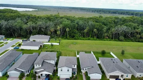 3336 Curlew Avenue Leesburg FL 34748