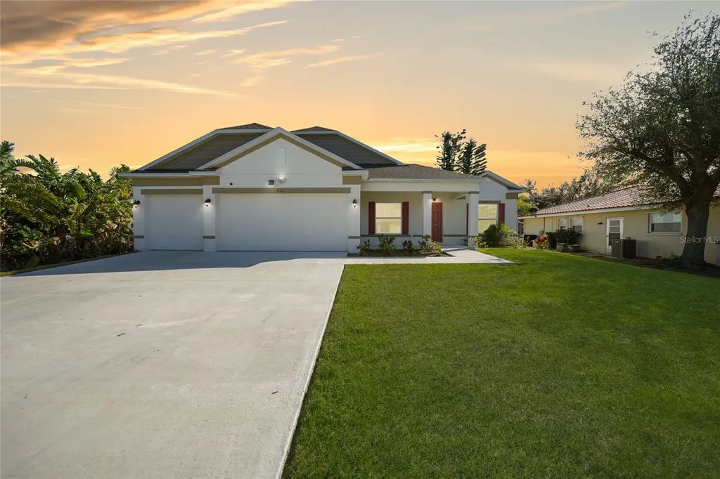 521 W Tarpon Boulevard NW Port Charlotte FL 33952