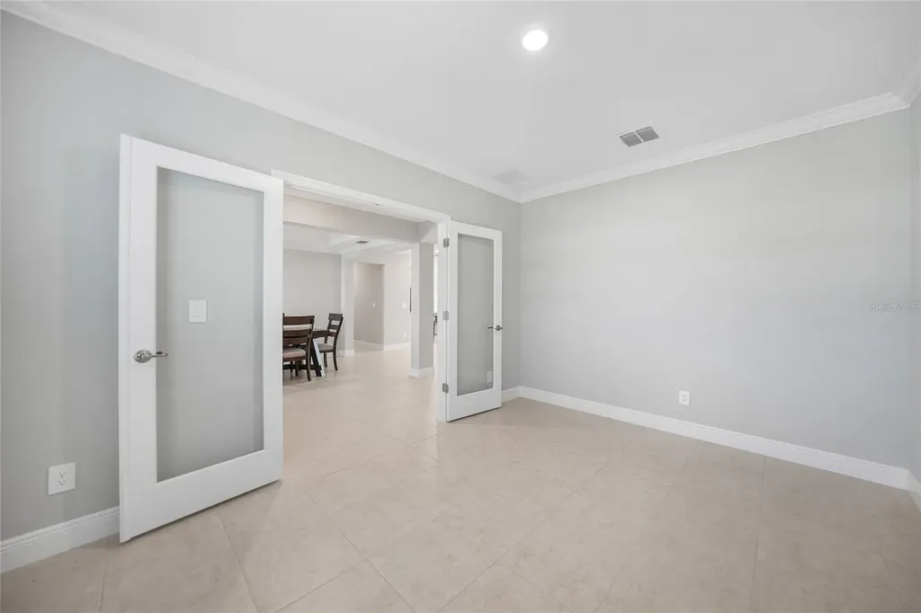521 W Tarpon Boulevard NW Port Charlotte FL 33952