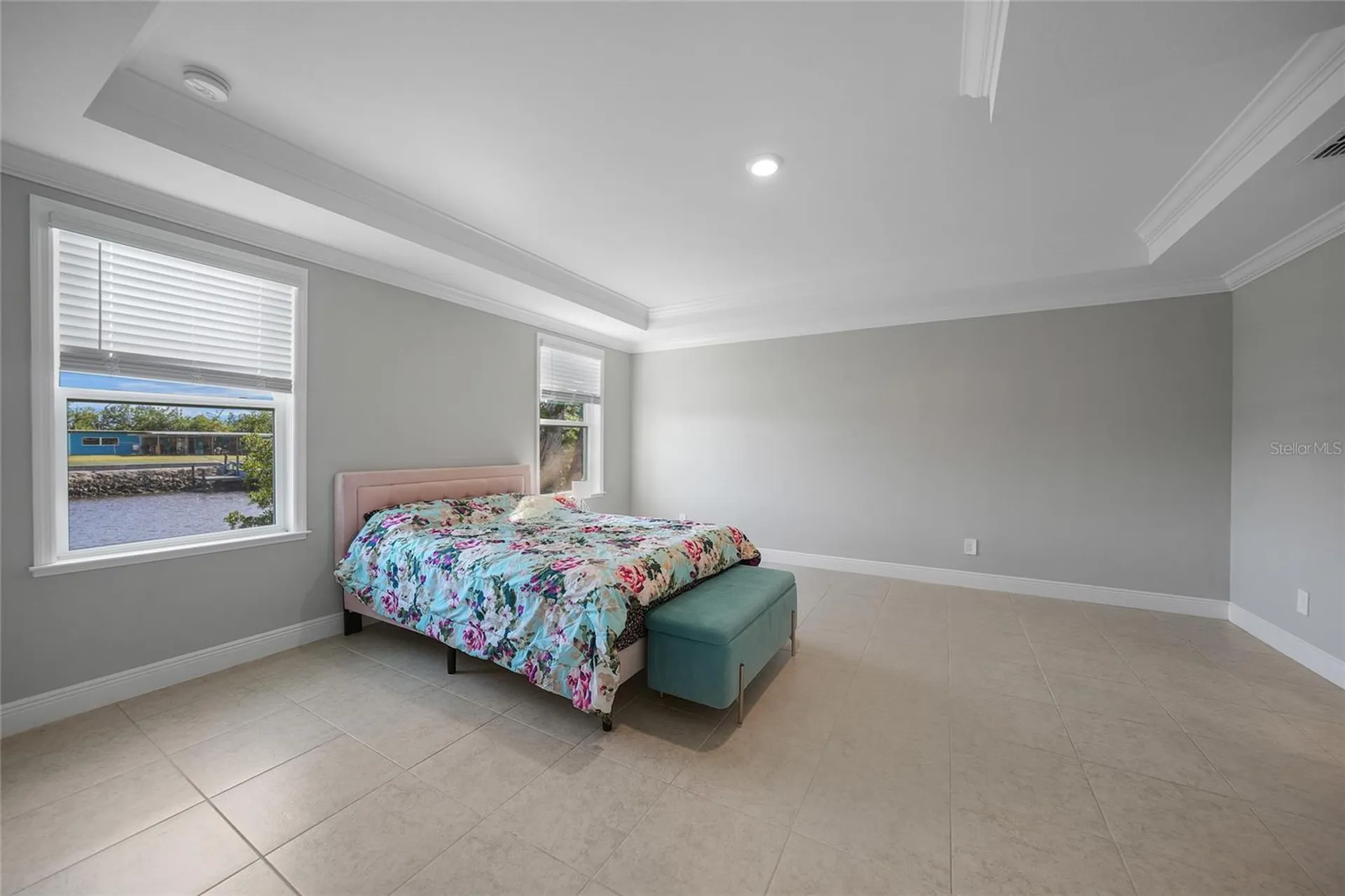 521 W Tarpon Boulevard NW Port Charlotte FL 33952