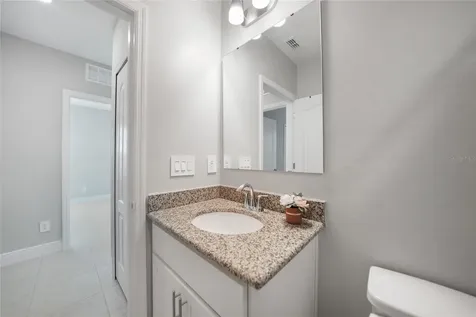 521 W Tarpon Boulevard NW Port Charlotte FL 33952
