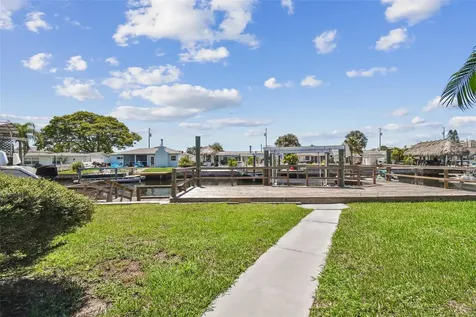 13603 Allyn Drive Hudson FL 34667