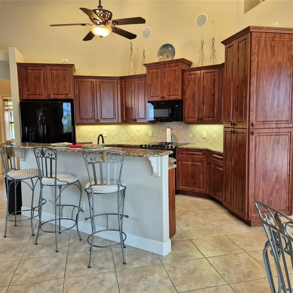 19 Medalist Way Rotonda West FL 33947