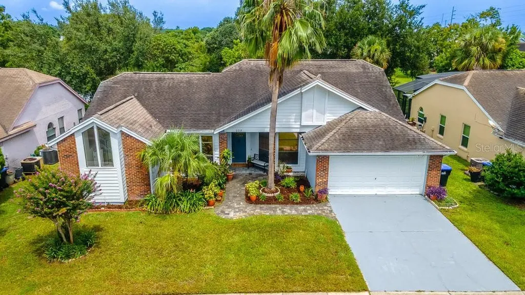 2213 Oldfield Drive Orlando FL 32837