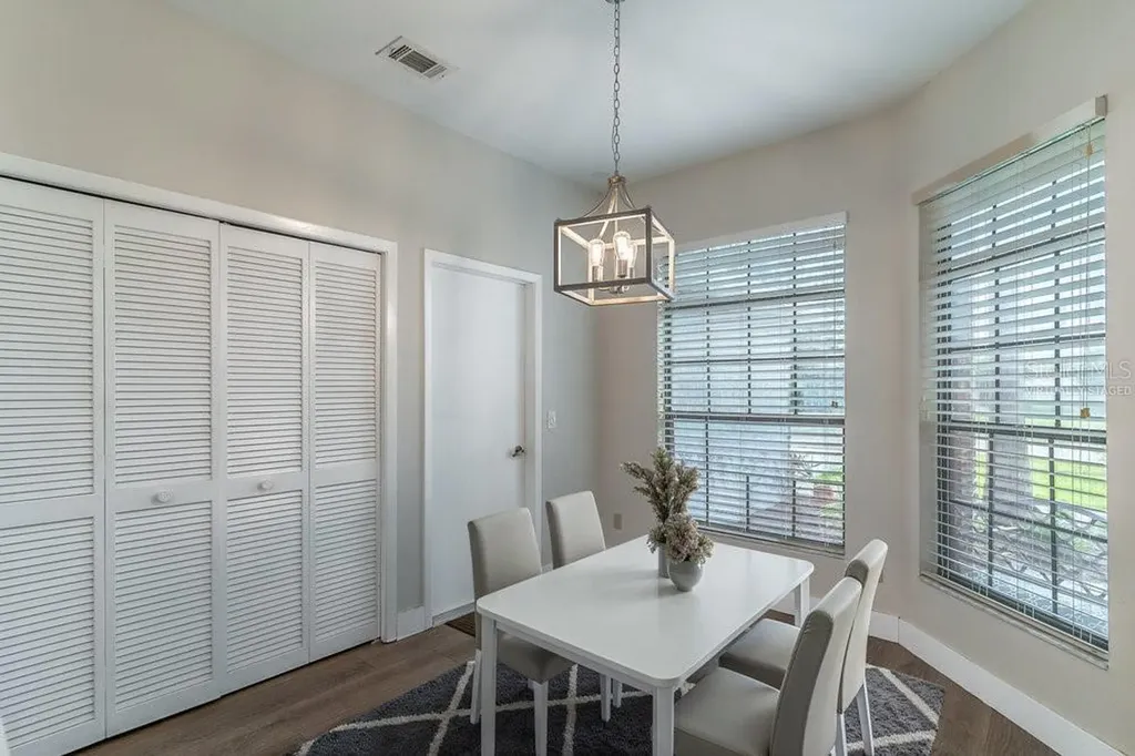 2213 Oldfield Drive Orlando FL 32837