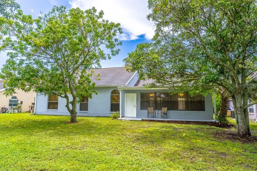 2213 Oldfield Drive Orlando FL 32837