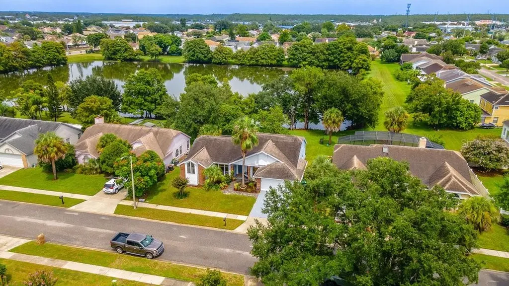 2213 Oldfield Drive Orlando FL 32837