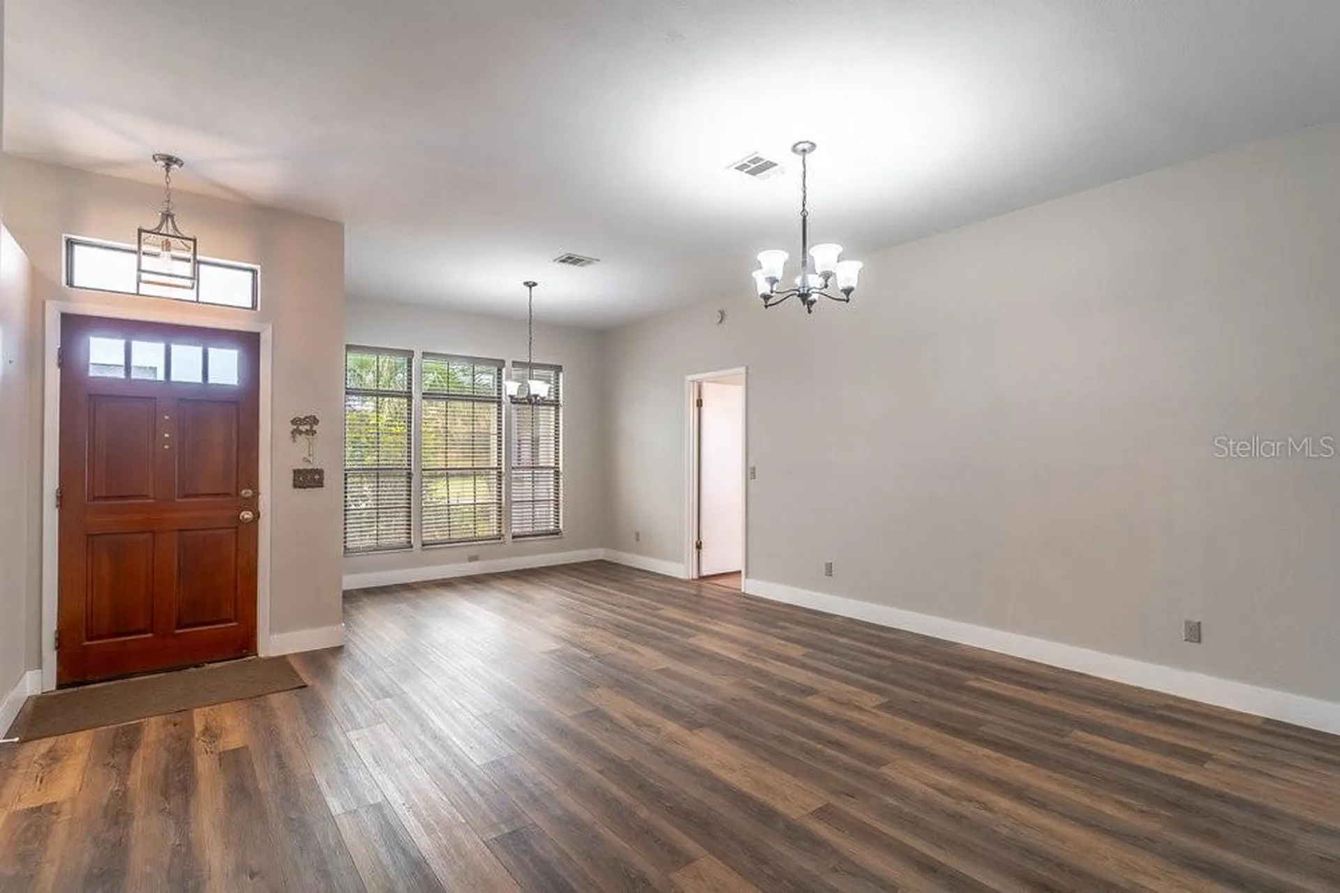 2213 Oldfield Drive Orlando FL 32837