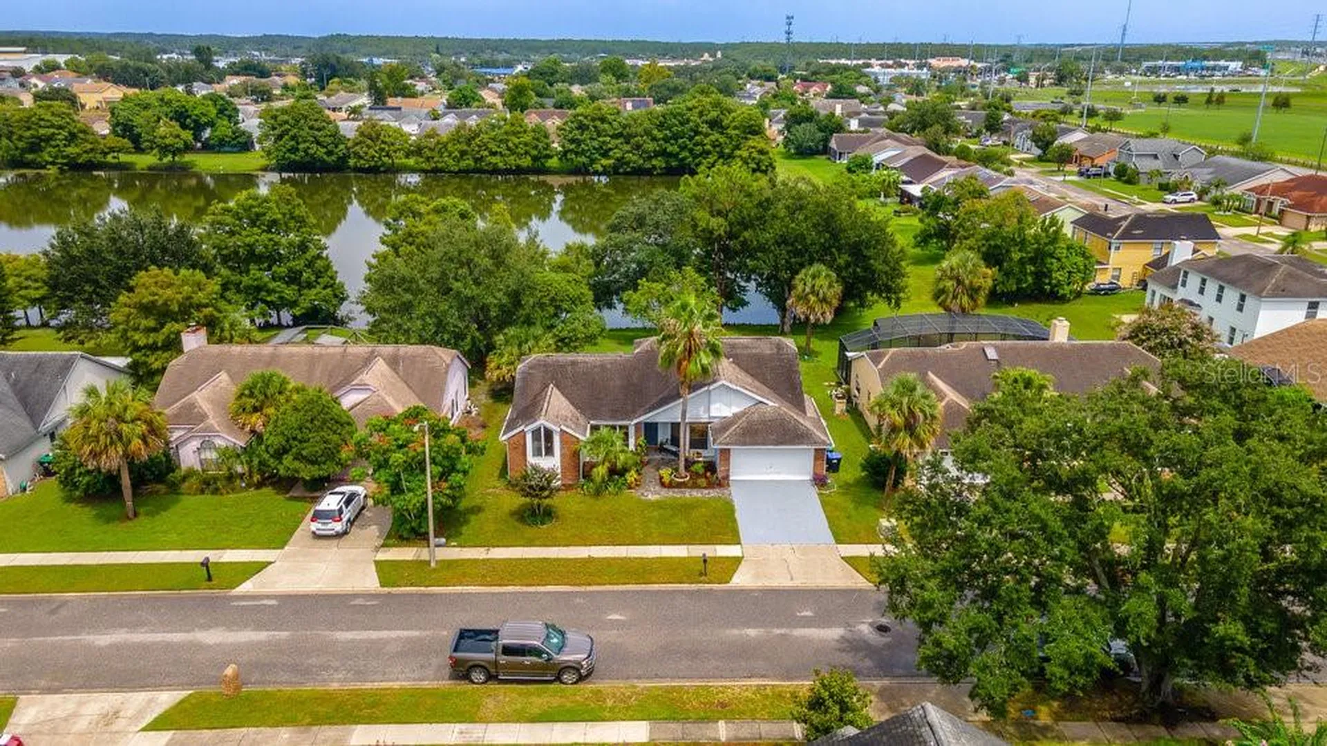 2213 Oldfield Drive Orlando FL 32837