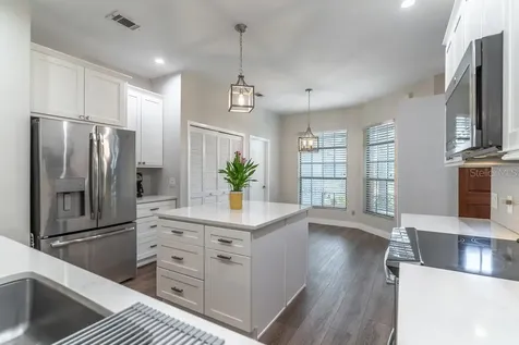 2213 Oldfield Drive Orlando FL 32837