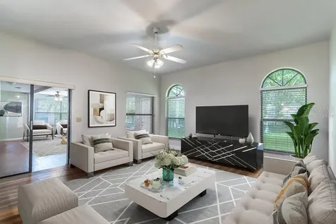 2213 Oldfield Drive Orlando FL 32837