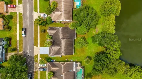 2213 Oldfield Drive Orlando FL 32837