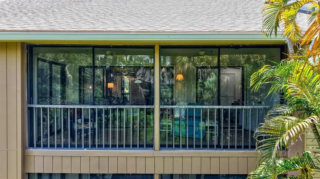 1637 Brookhouse Court Sarasota FL 34231