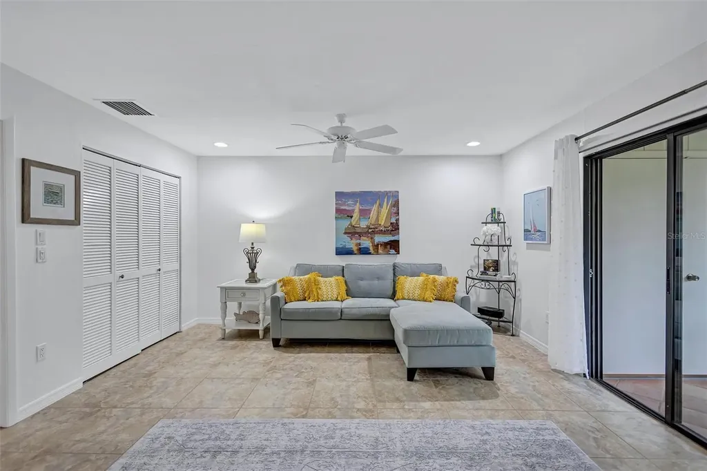 1637 Brookhouse Court Sarasota FL 34231