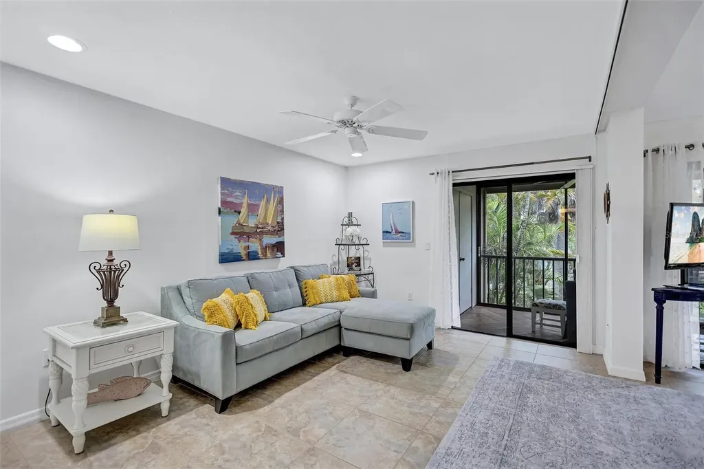 1637 Brookhouse Court Sarasota FL 34231