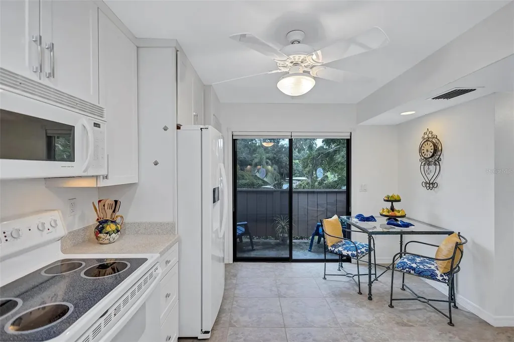 1637 Brookhouse Court Sarasota FL 34231