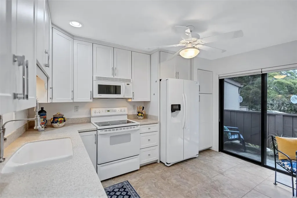 1637 Brookhouse Court Sarasota FL 34231