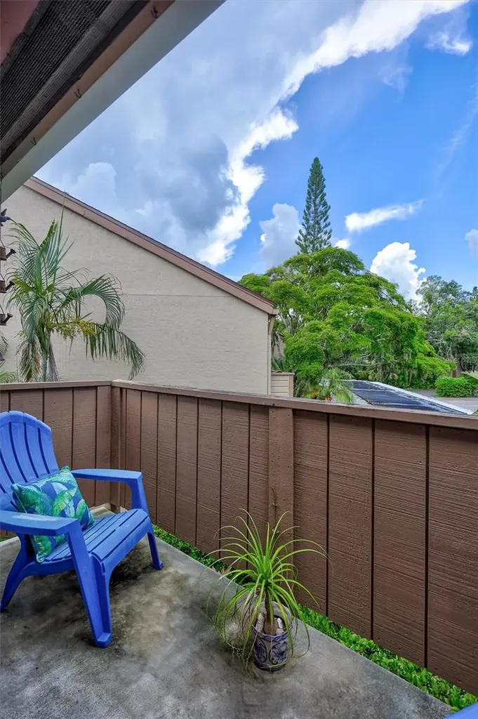 1637 Brookhouse Court Sarasota FL 34231