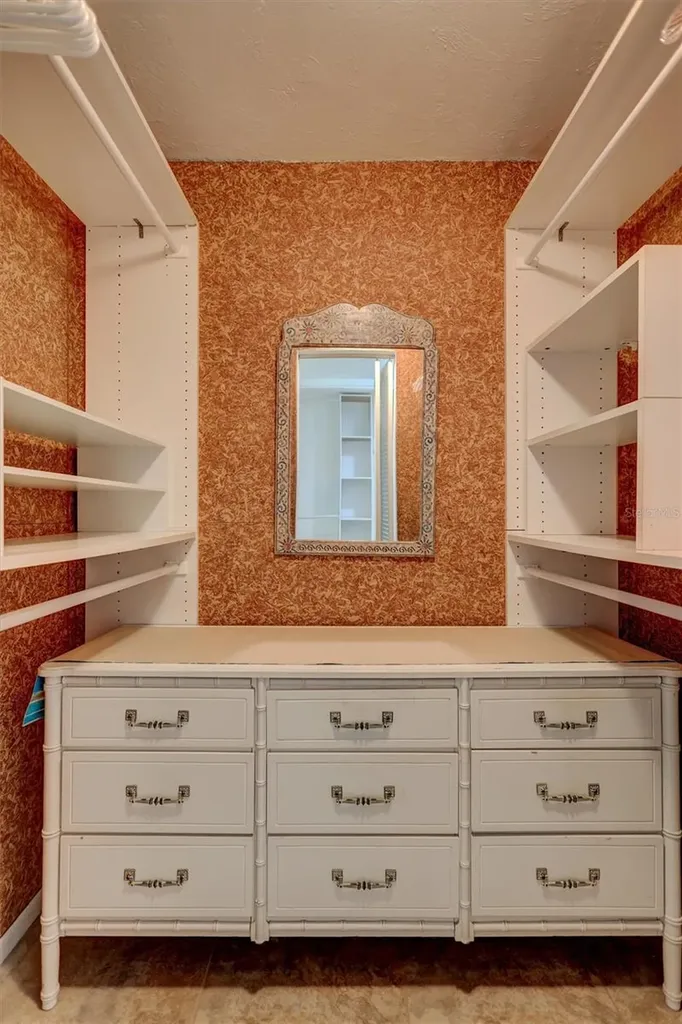 1637 Brookhouse Court Sarasota FL 34231