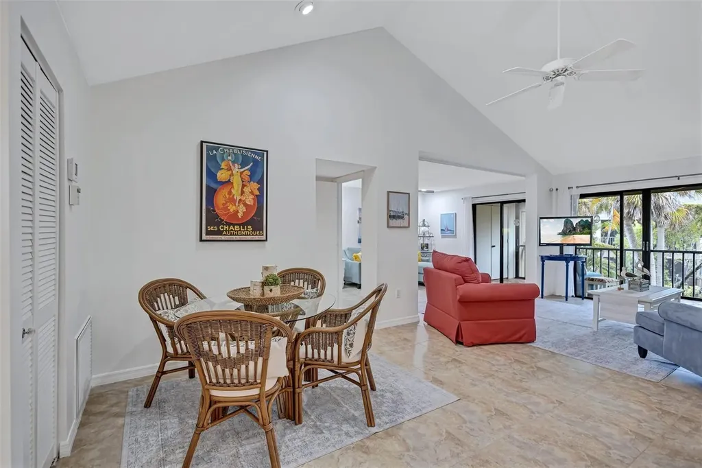 1637 Brookhouse Court Sarasota FL 34231