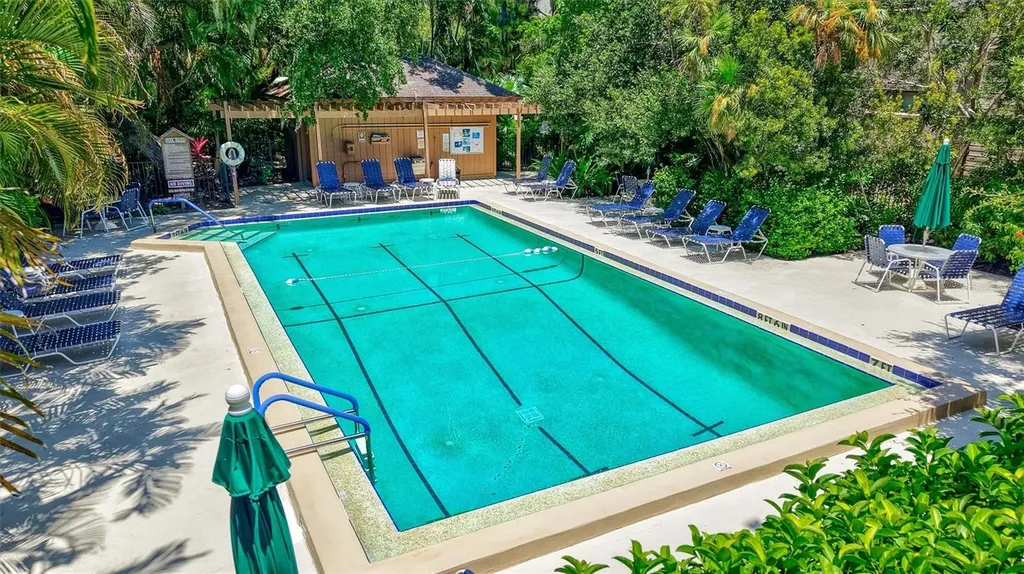 1637 Brookhouse Court Sarasota FL 34231