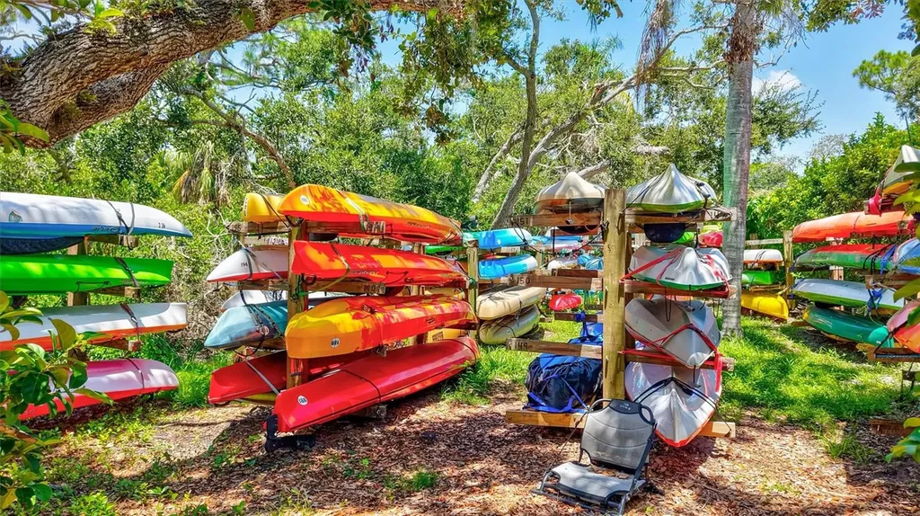 1637 Brookhouse Court Sarasota FL 34231