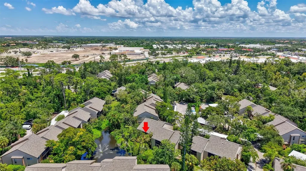 1637 Brookhouse Court Sarasota FL 34231